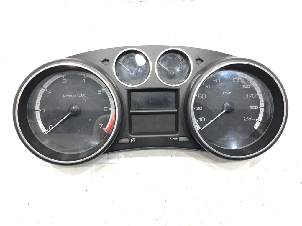 [STARK-635474] Cuadro de instrumentos Peugeot 308 I