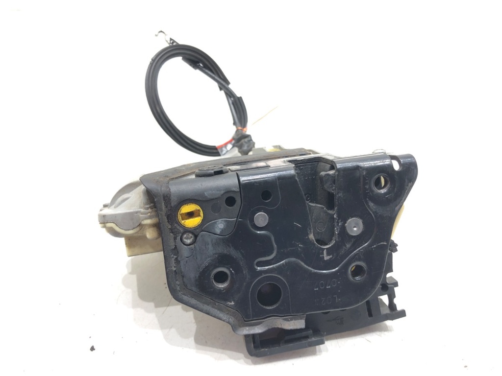[STARK-635654] Cerradura de puerta trasera izquierda VW Passat B6 Variant