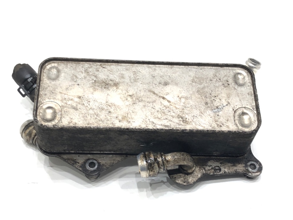 [STARK-636059] Enfriador de aceite Audi A6 C7