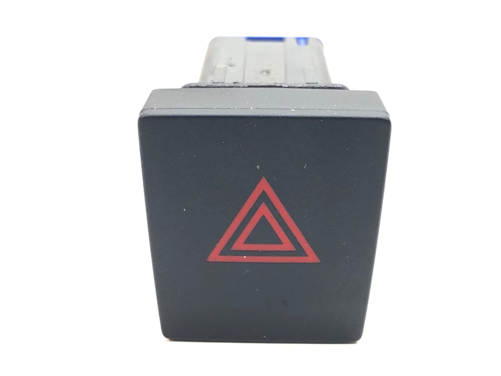[STARK-636573] Interruptor de luces de emergencia SEAT Arona (KJ7)