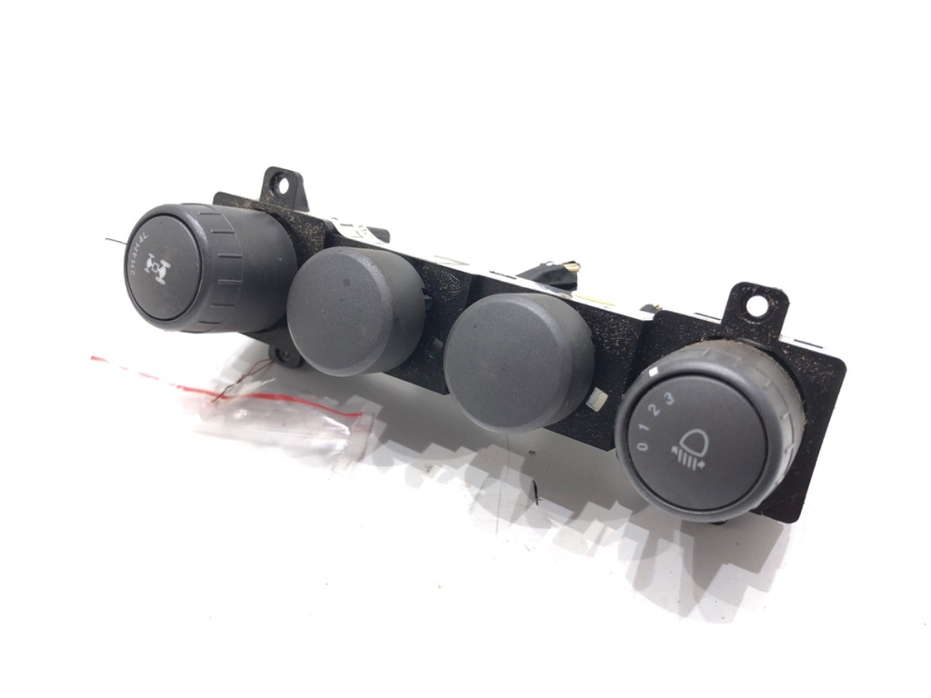 [STARK-637870] Interruptor SsangYong Kyron