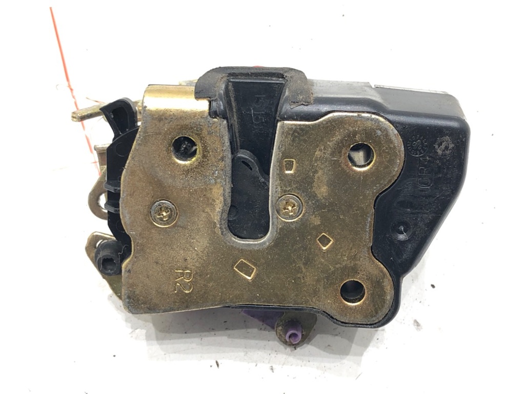 [STARK-640908] Cerradura de puerta delantera derecha Dodge Dakota