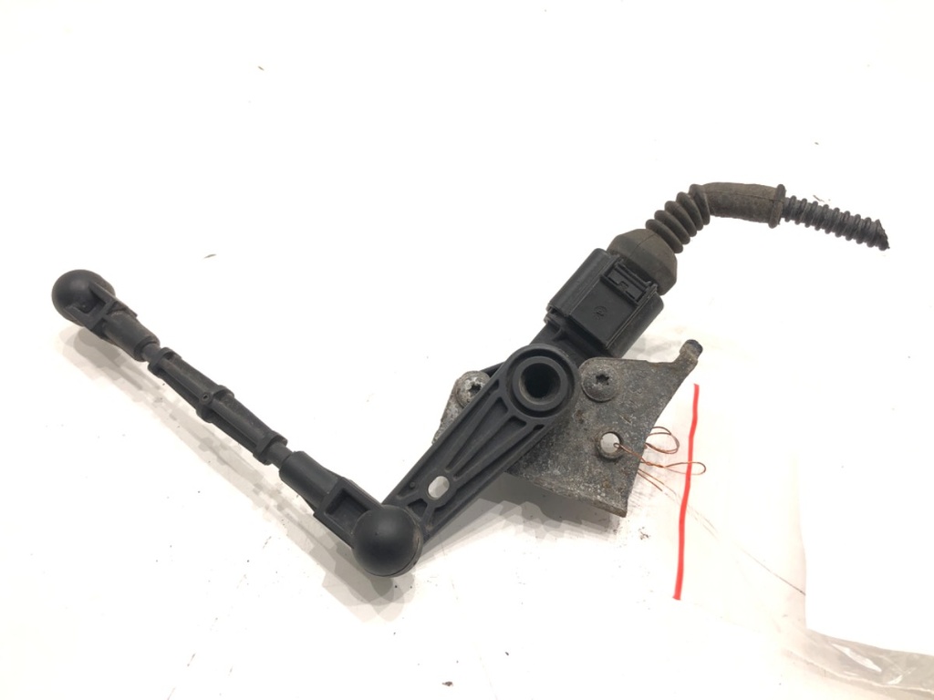 [STARK-641008] Sensor de nivel de xenón AUDI A4 Allroad B9