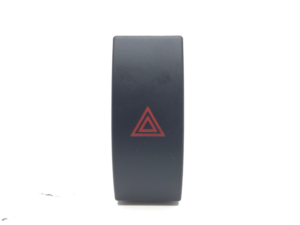 [STARK-641996] Interruptor de luces de emergencia Alfa Romeo Stelvio (949_)