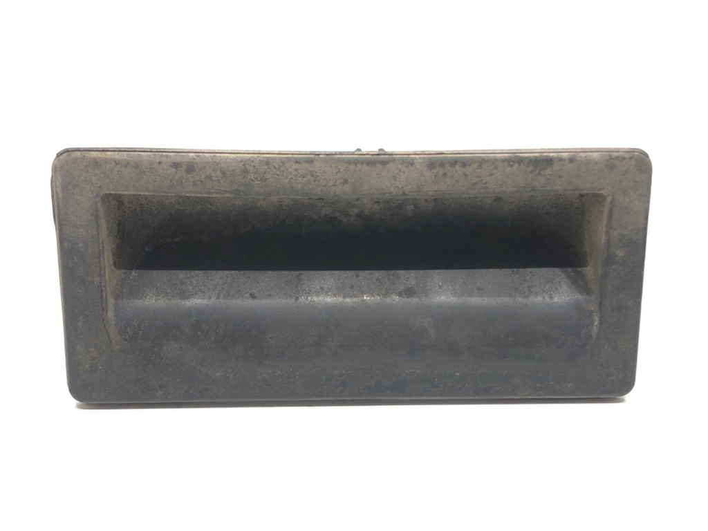 [STARK-642494] Maneta de portón trasero VW Passat B6 Variant
