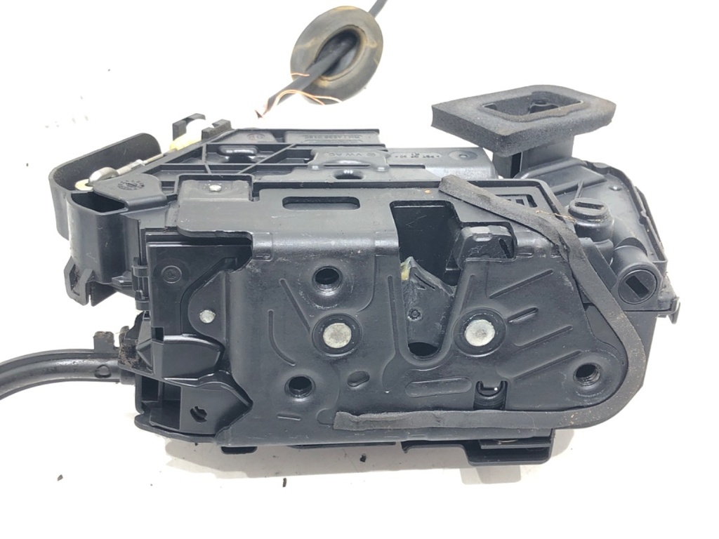 [STARK-644704] Cerradura de puerta trasera derecha VW Polo VI (AW1, BZ1, AE1)