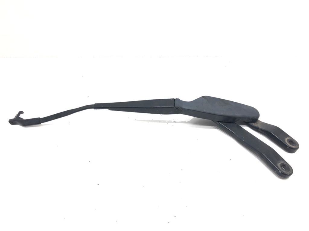 [STARK-645628] Brazo de limpiaparabrisas delantero derecho Mercedes-Benz Clase C (W204)