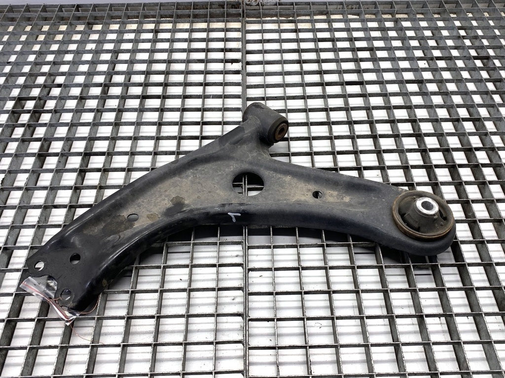 [STARK-874456] Aleta delantera izquierda TOYOTA YARIS (_P21_, _PA1_, _PH1_) 2020-