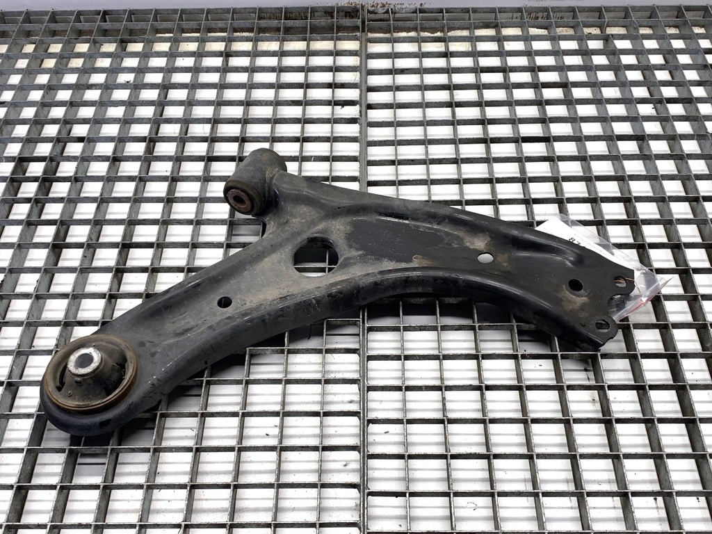 [STARK-874455] Aleta delantera derecha TOYOTA YARIS (_P21_, _PA1_, _PH1_) 2020-
