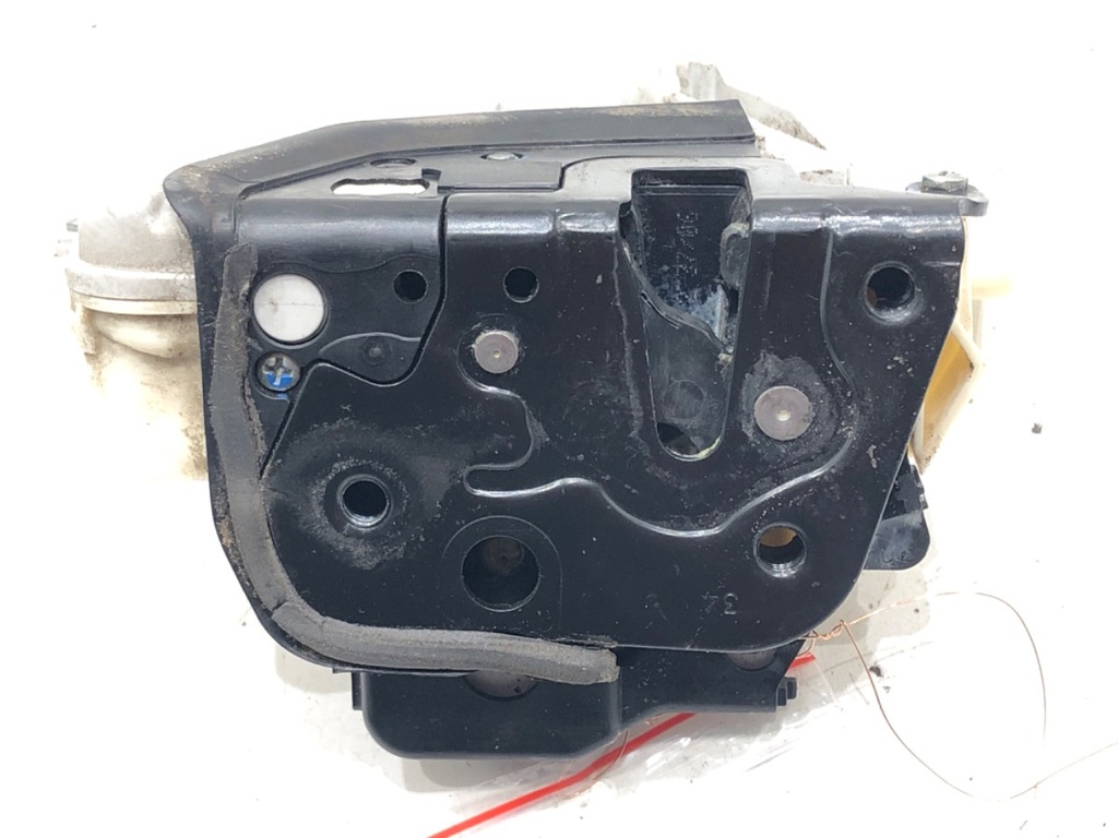 [STARK-648104] Cerradura de puerta delantera izquierda AUDI A4 B7