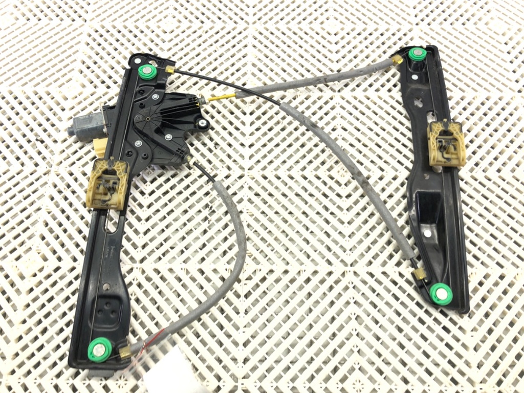 [STARK-652220] Elevalunas delantero izquierdo para FORD Mondeo V