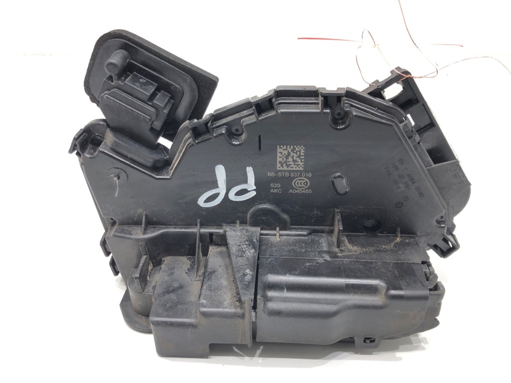 [STARK-653750] Cerradura de puerta delantera derecha VW Golf VII Variant
