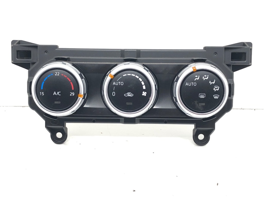 [STARK-654108] Panel de control de climatización Mazda 2 (DL, DJ)