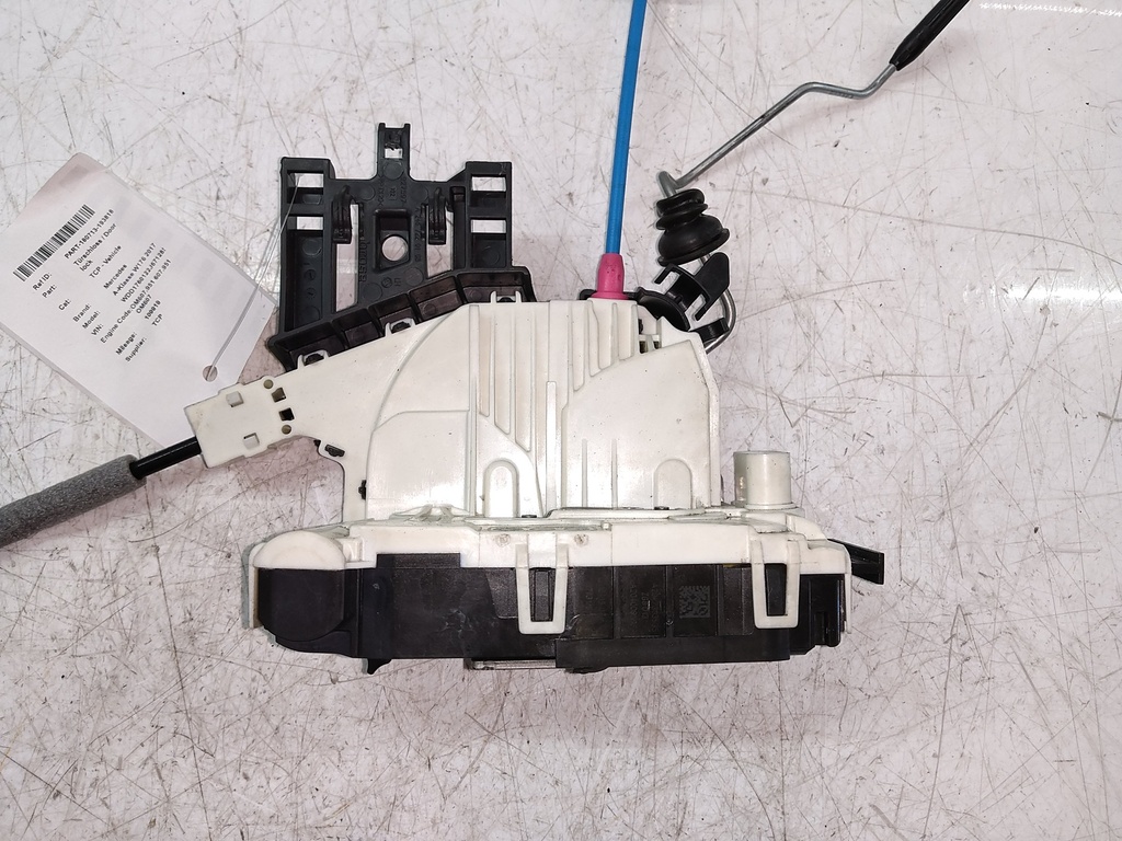 [MTD-537742] Cerradura de puerta Mercedes Clase A W176