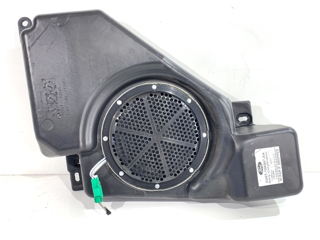 [STARK-860835] Subwoofer Ford Escape III 2012-2019