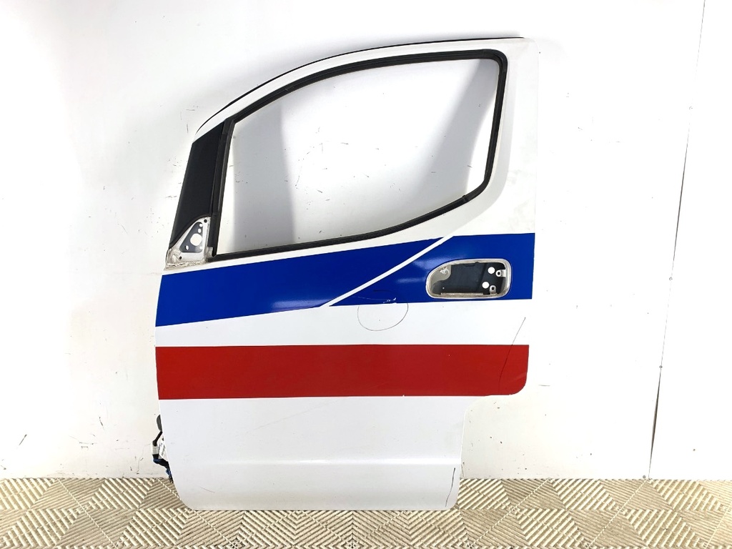 [STARK-718040] Puerta delantera izquierda NISSAN NV200 2010-2022