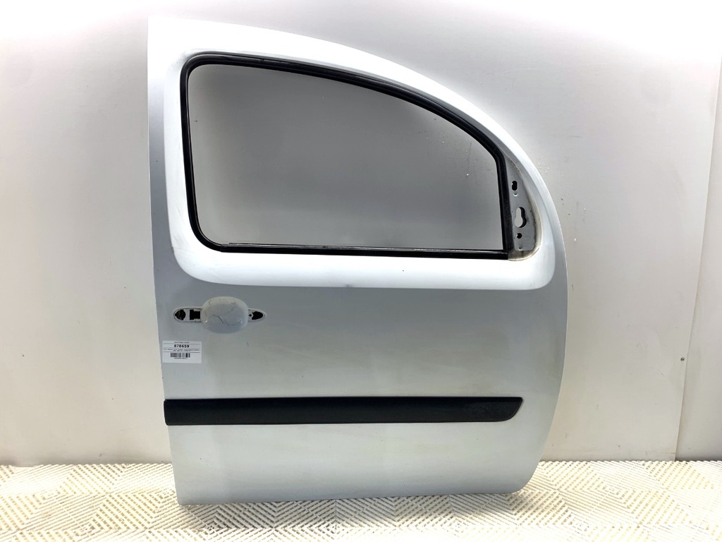 [STARK-878659] Puerta delantera derecha Renault Kangoo / Grand Kangoo II (KW0/1_) 2008-2022