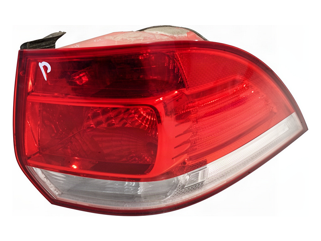 [STARK-950073] Piloto trasero derecho VW Golf V Variant