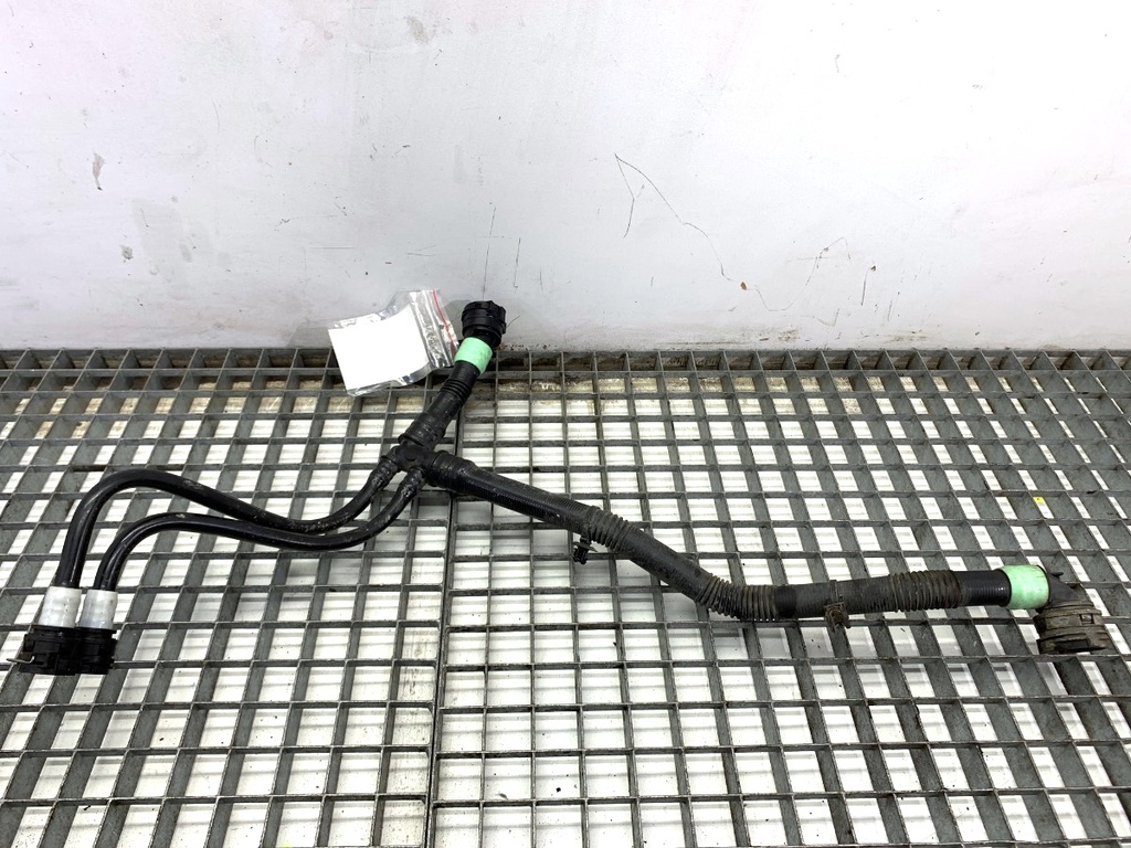 [STARK-879466] Drenaje de agua TESLA MODEL Y (5YJY) 2019-2022