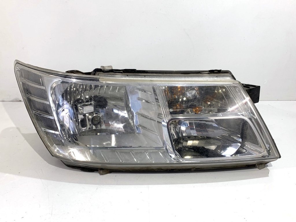 [STARK-879606] Faros delanteros Dodge Journey 2008-2022