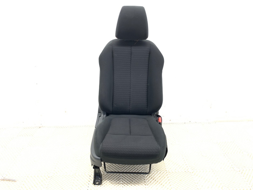 [STARK-880092] Asiento delantero derecho Mitsubishi Eclipse Cross (GK_) 2017-2022