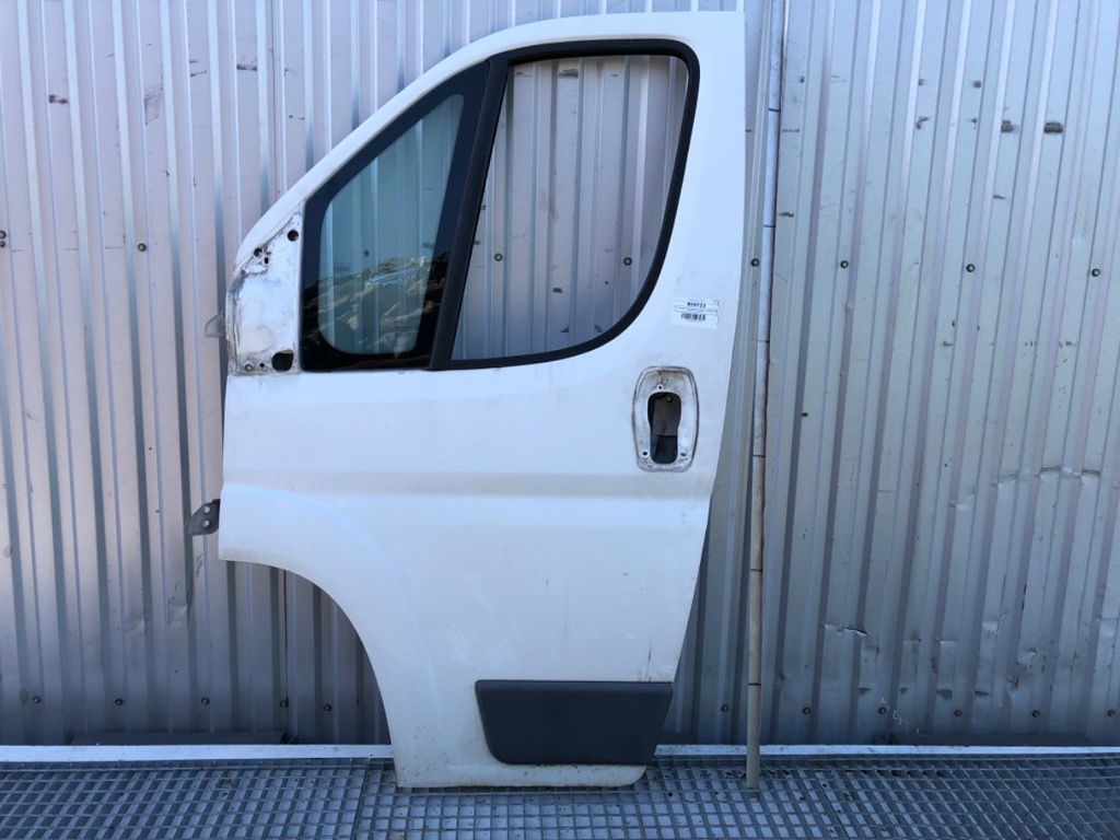 [STARK-859723] Puerta delantera izquierda PEUGEOT BOXER Platforma / podwozie 2006-2022