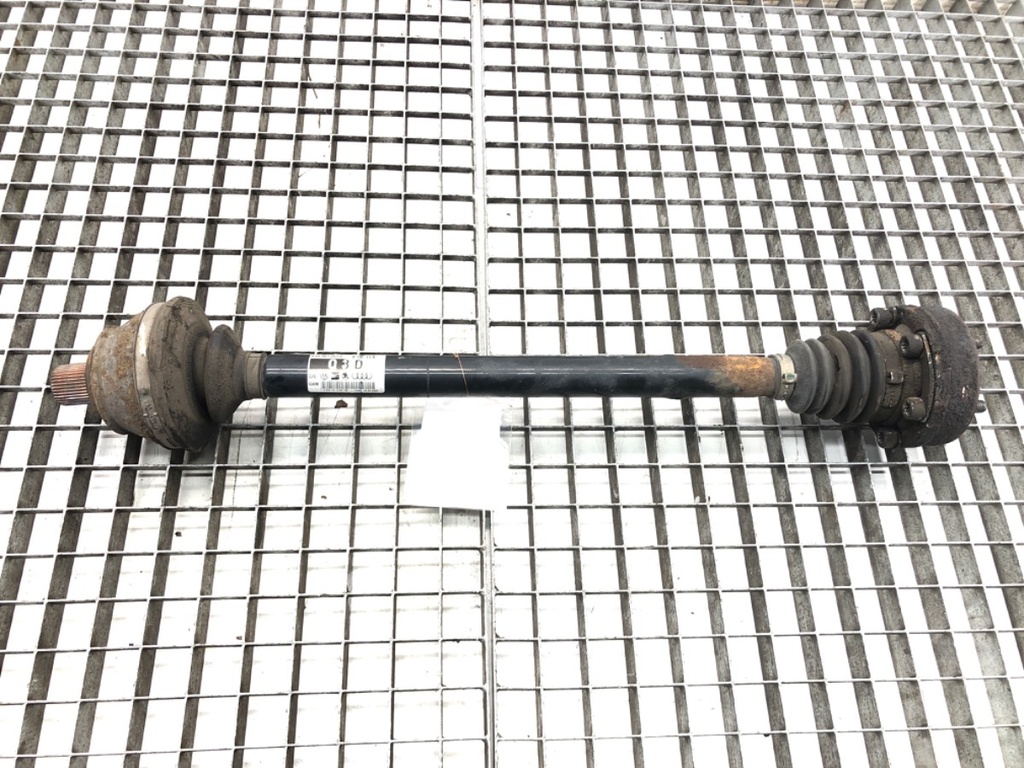 [STARK-473578] Palier trasero izquierdo Audi A8 D3