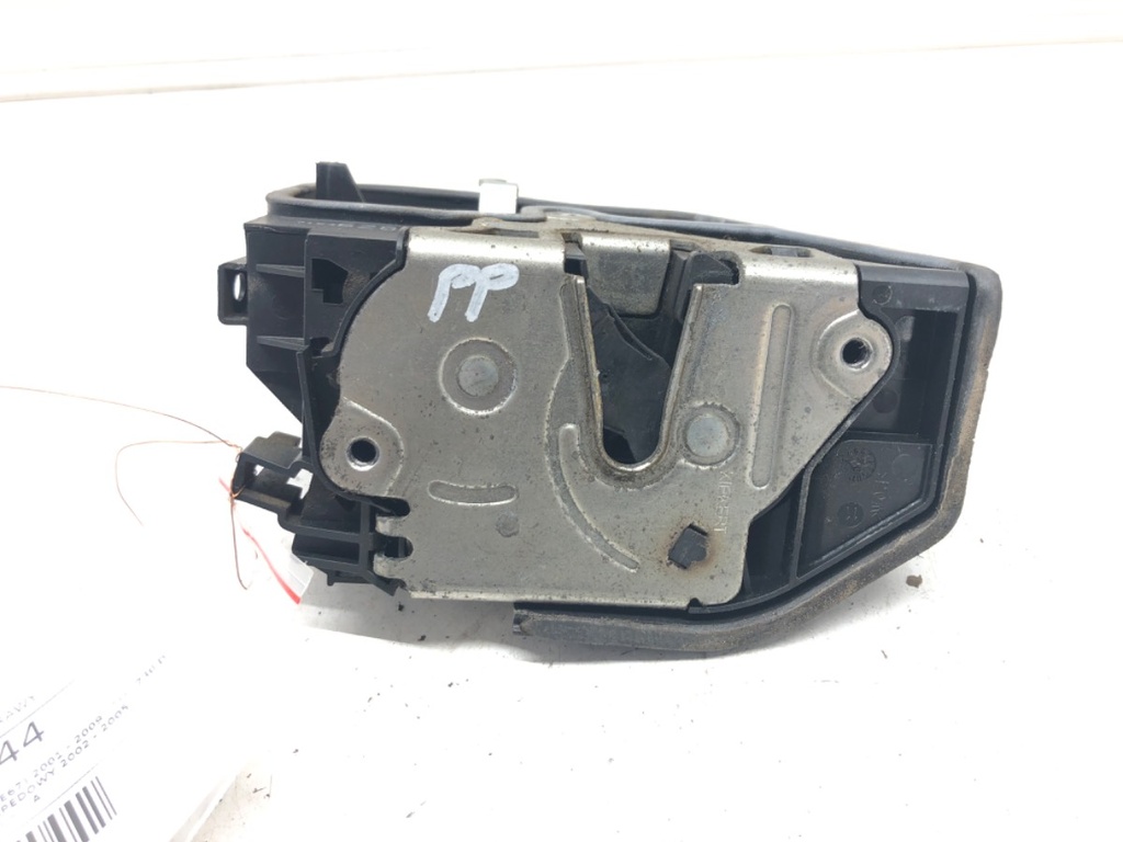 [STARK-482044] Cerradura de puerta delantera derecha BMW Serie 7 (E65, E66, E67)