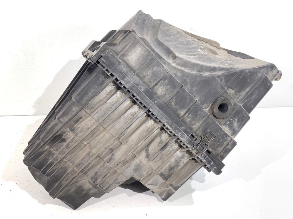 [STARK-859926] Caja de filtro de aire VW TRANSPORTER V Autobus 2.0 TDI 103 kW