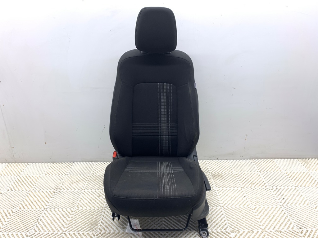 [STARK-861472] Asiento delantero izquierdo HYUNDAI i20 III (BC3, BI3) 2020-2022
