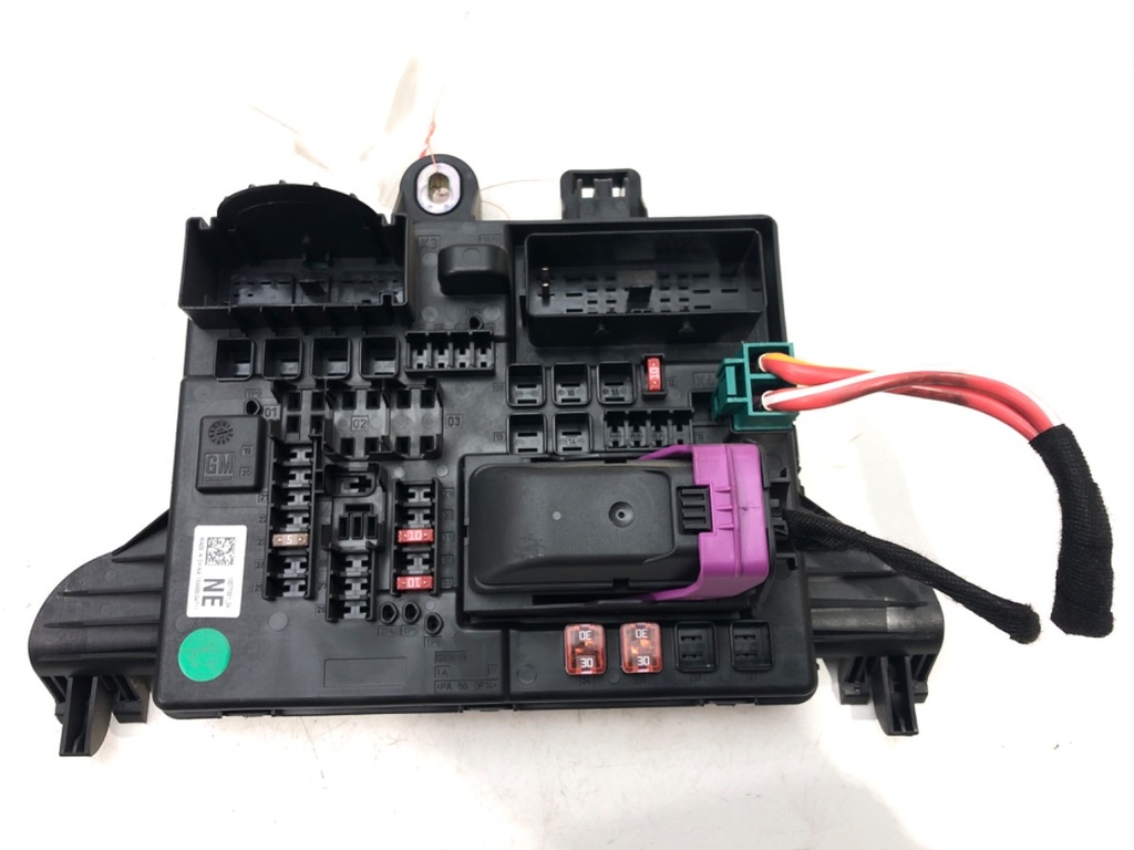 [STARK-502539] Caja de fusibles Opel Insignia A