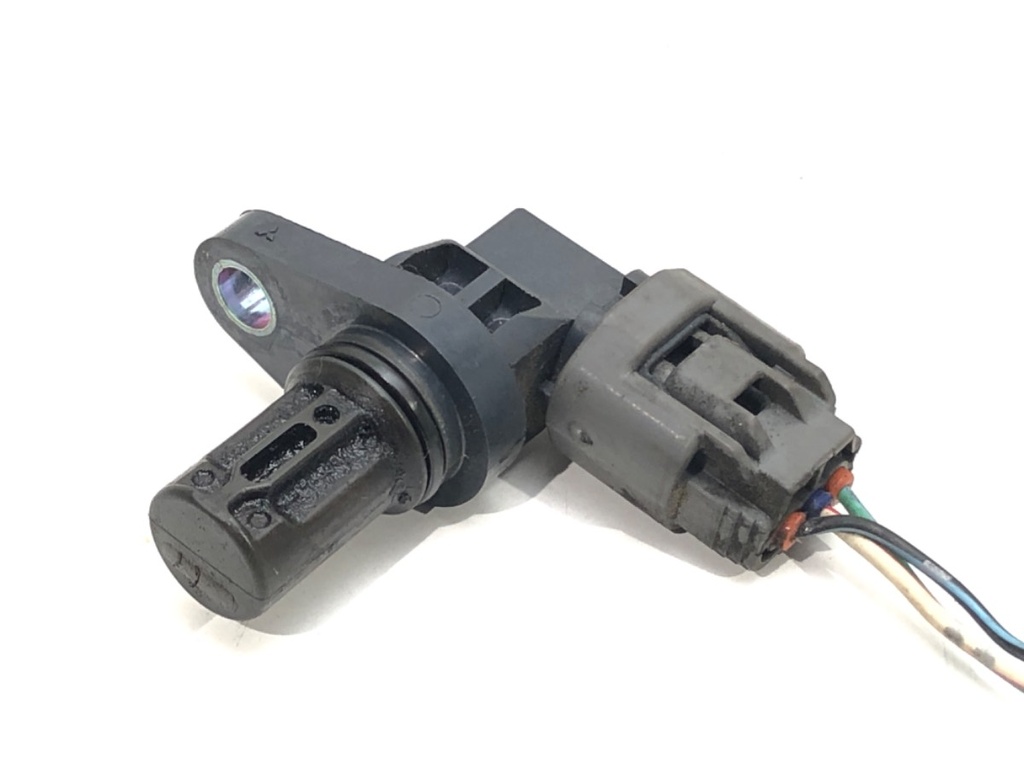 [STARK-504507] Sensor de distribución variable Mazda 3 (BK)