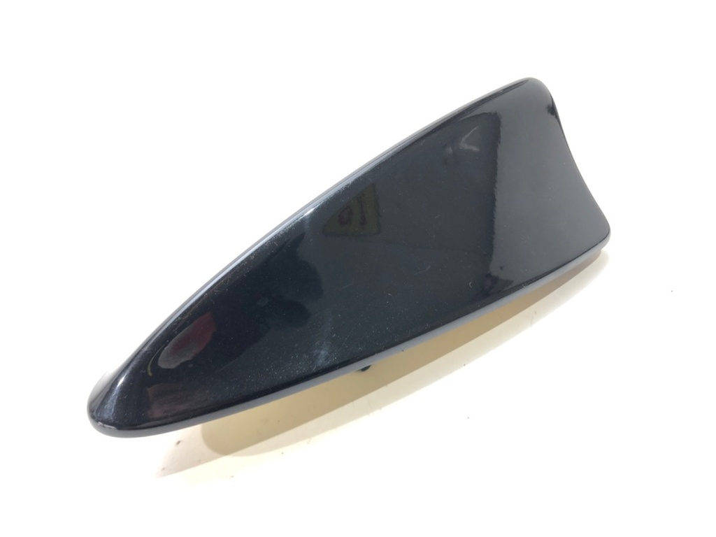 [STARK-504966] Antena BMW X3 (E83)