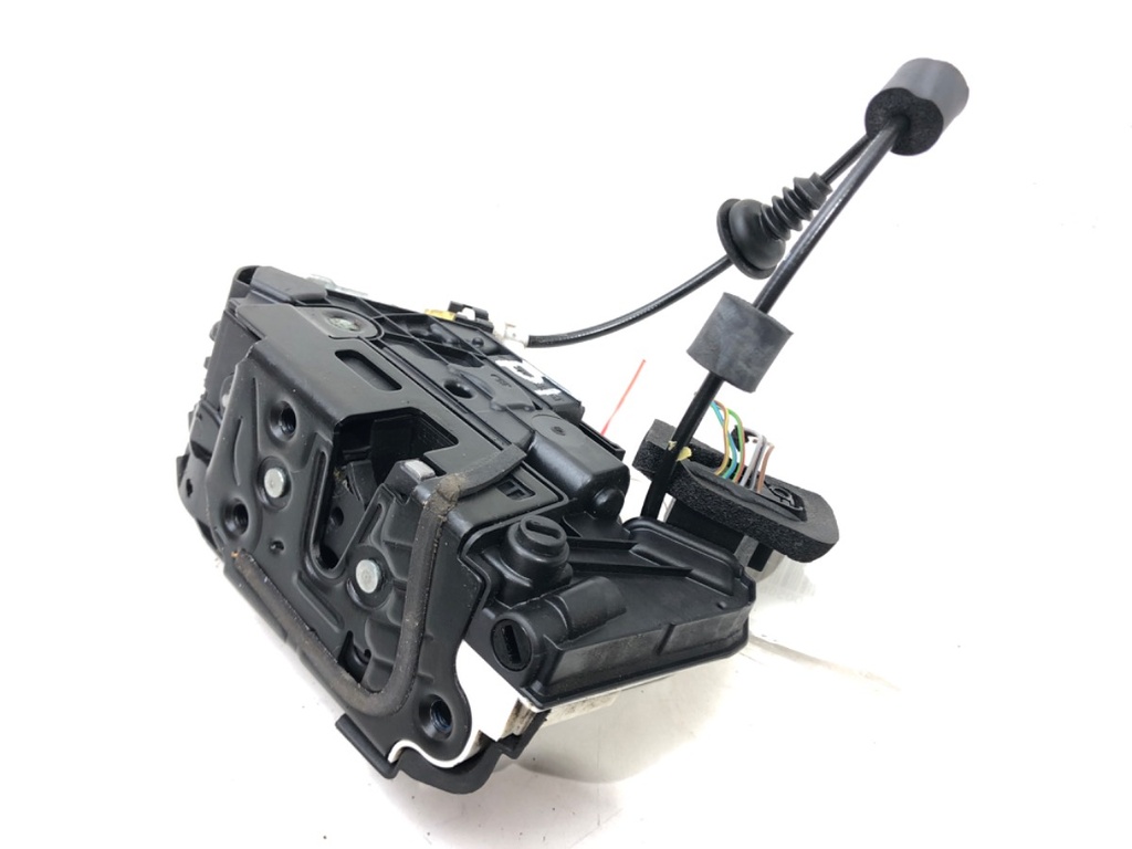 [STARK-506567] Cerradura de puerta trasera derecha Skoda Octavia III (5E3)
