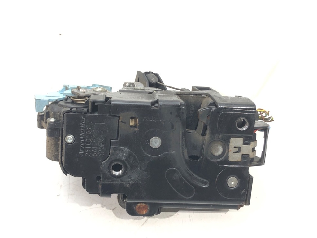 [STARK-509103] Cerradura de puerta delantera izquierda Skoda Octavia II