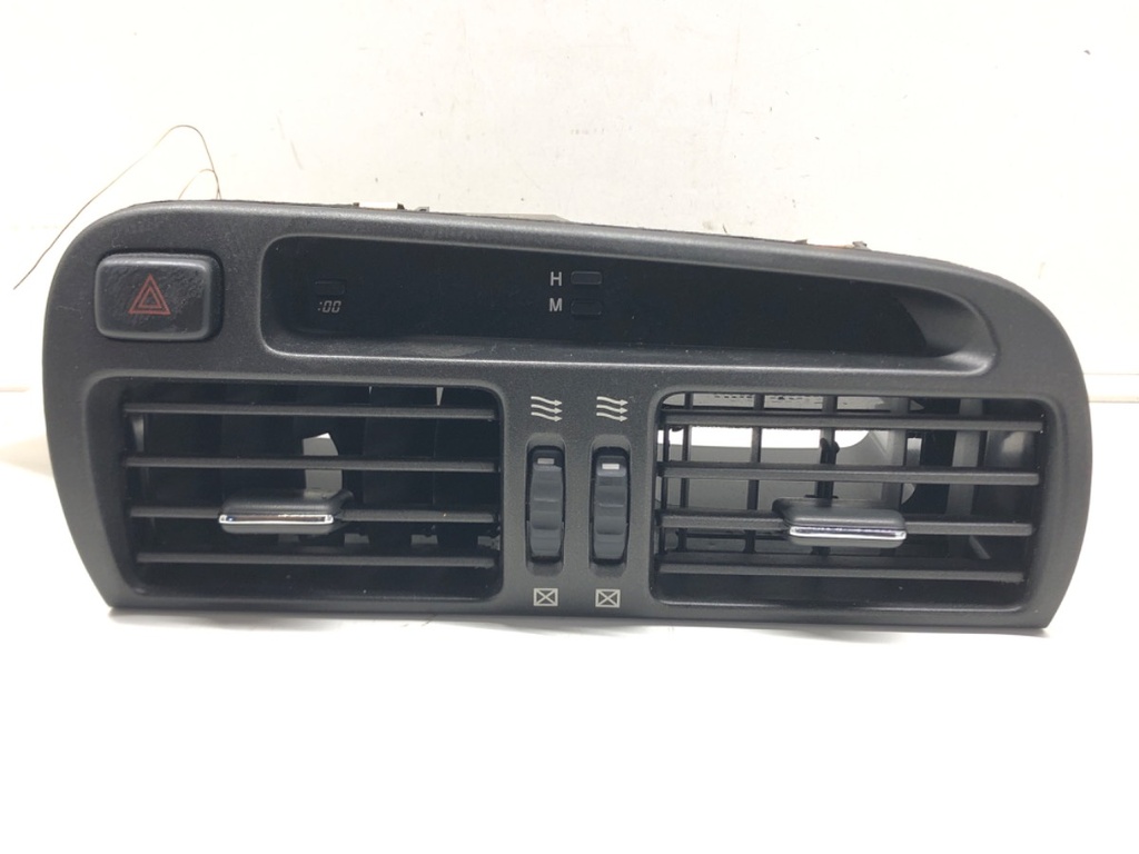 [STARK-515326] Rejilla de ventilación Lexus GS (S16)