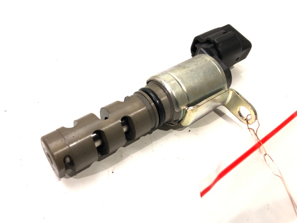[STARK-522348] Sensor de distribución variable para Lexus GS (L1)
