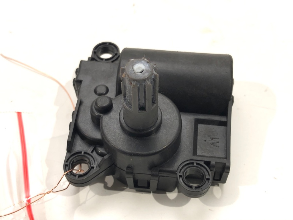 [STARK-534380] Elemento de calefacción HYUNDAI i30 (PDE, PD, PDEN)