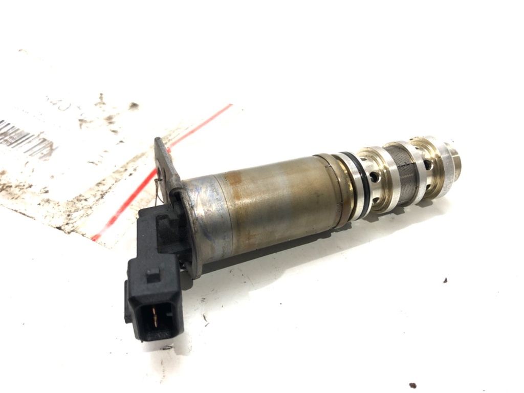 [STARK-540792] Válvula solenoide VANOS BMW Serie 7 (F01/F02/F03/F04)