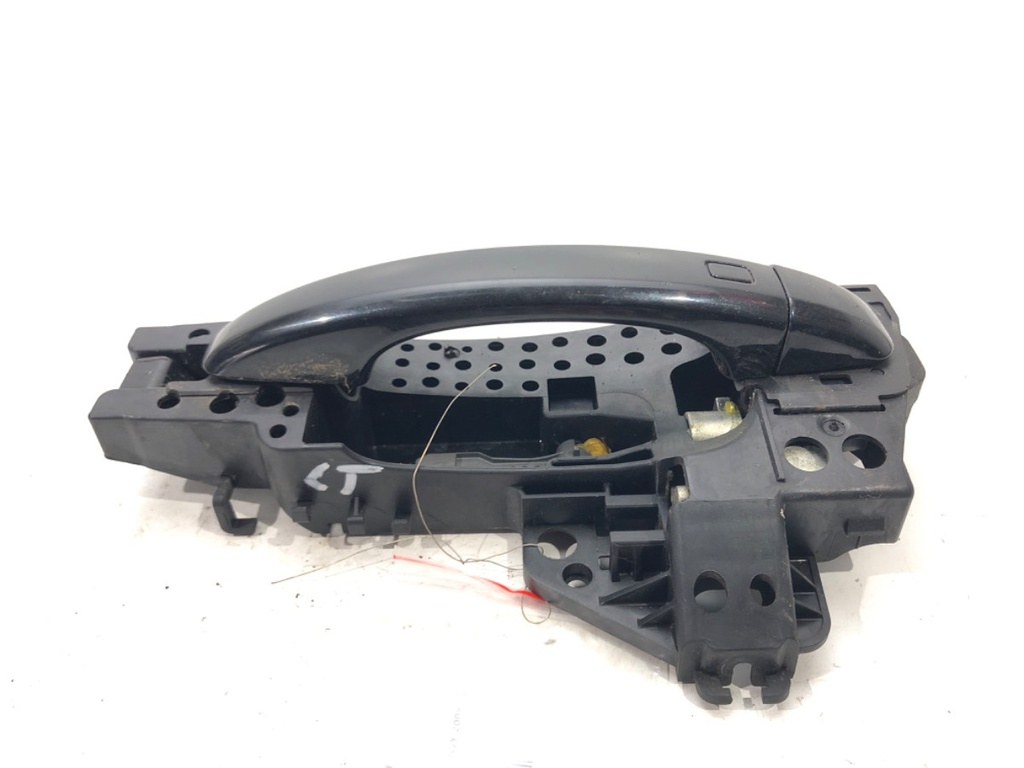 [STARK-542537] Maneta de puerta trasera izquierda Audi A4 B8