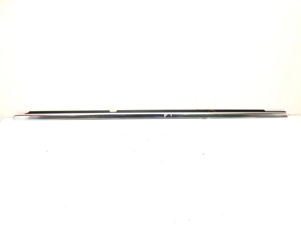 [STARK-543372] Panel de puerta trasera derecha Mercedes-Benz Clase E (W212)