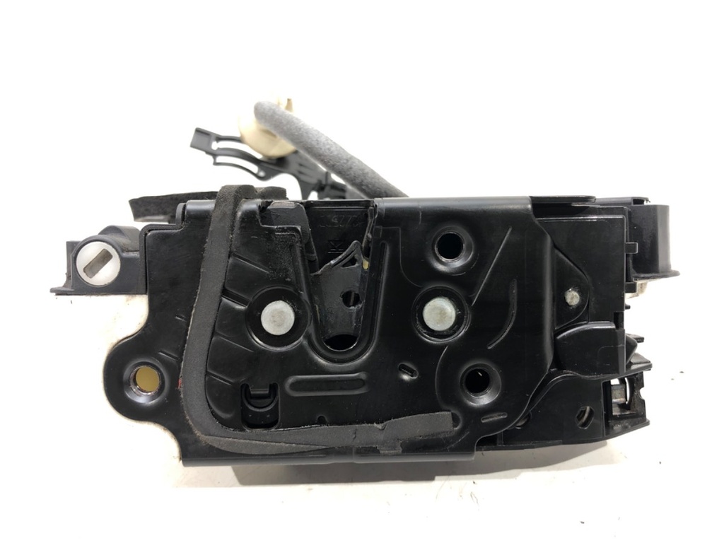 [STARK-543563] Cerradura de puerta delantera izquierda VW Golf VII