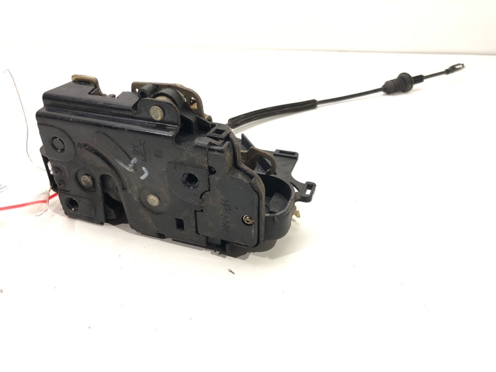 [STARK-544661] Cerradura de puerta trasera izquierda VW Golf IV (1J1)