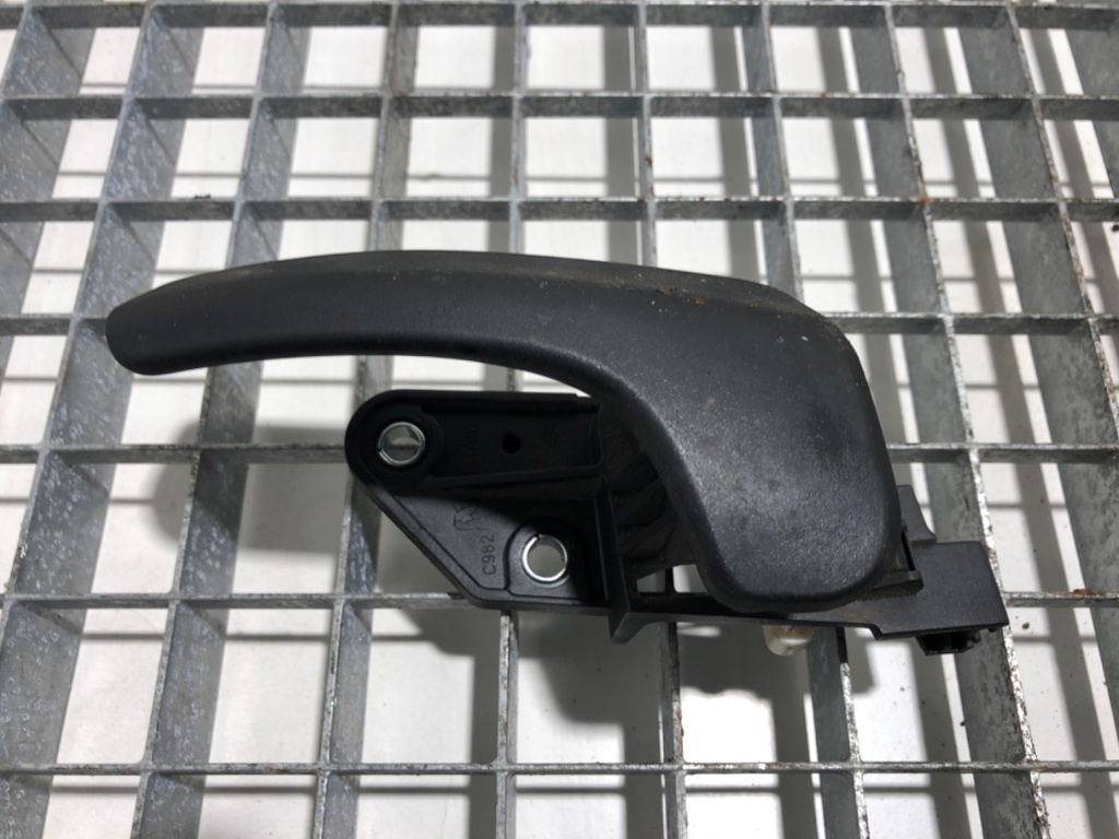 [STARK-546110] Maneta de puerta interior delantera izquierda Fiat Ducato