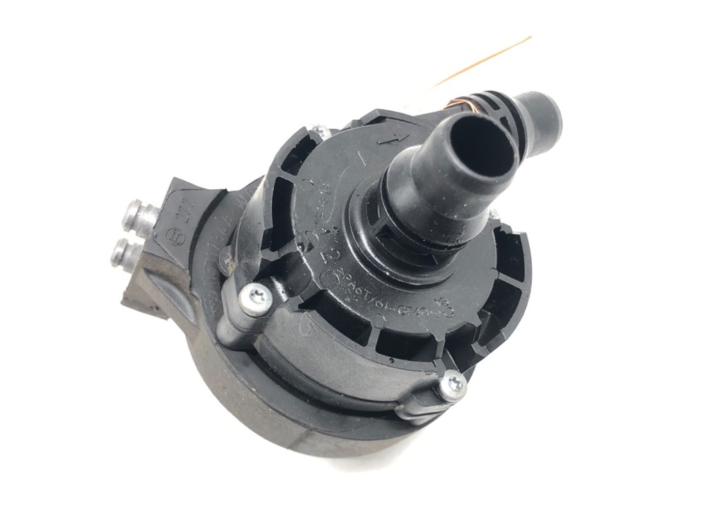 [STARK-554683] Bomba de agua adicional BMW Serie 3 (F30, F80)