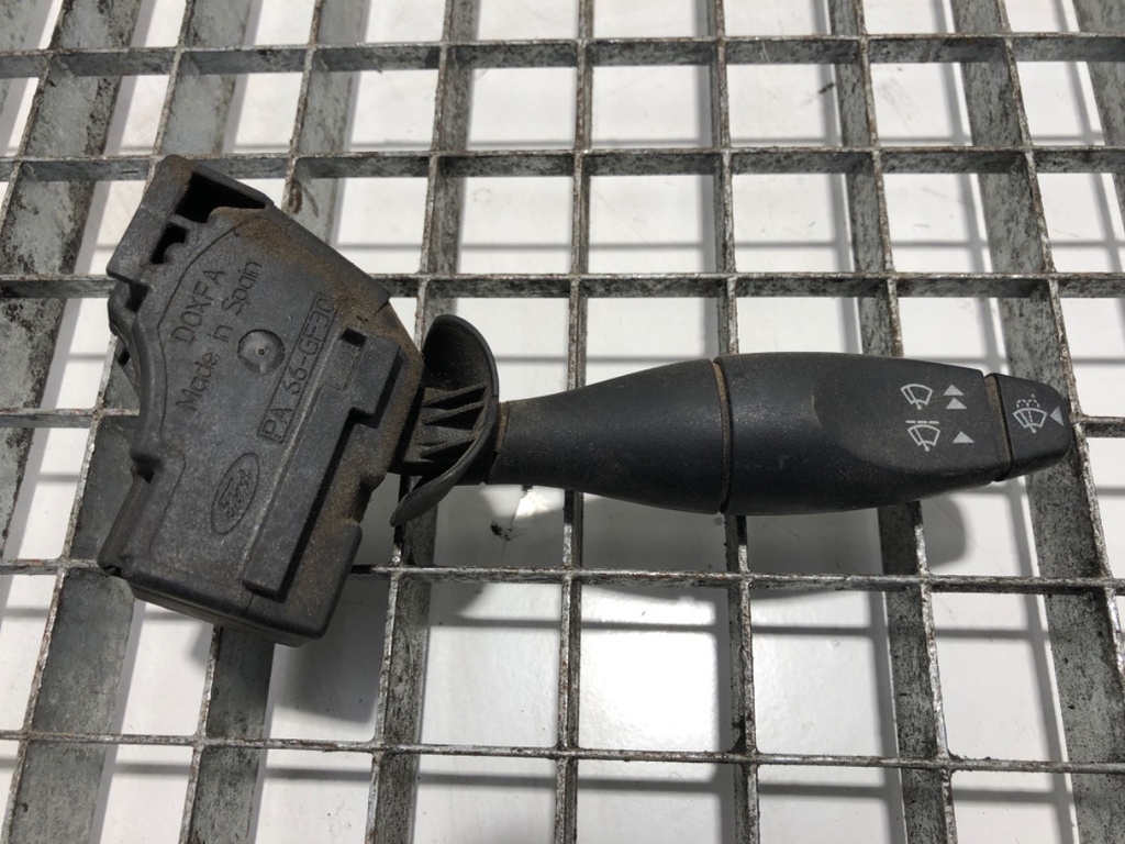 [STARK-558050] Mando de limpiaparabrisas Ford Transit