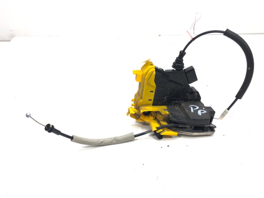 [STARK-564007] Cerradura de puerta delantera derecha KIA Cee'd