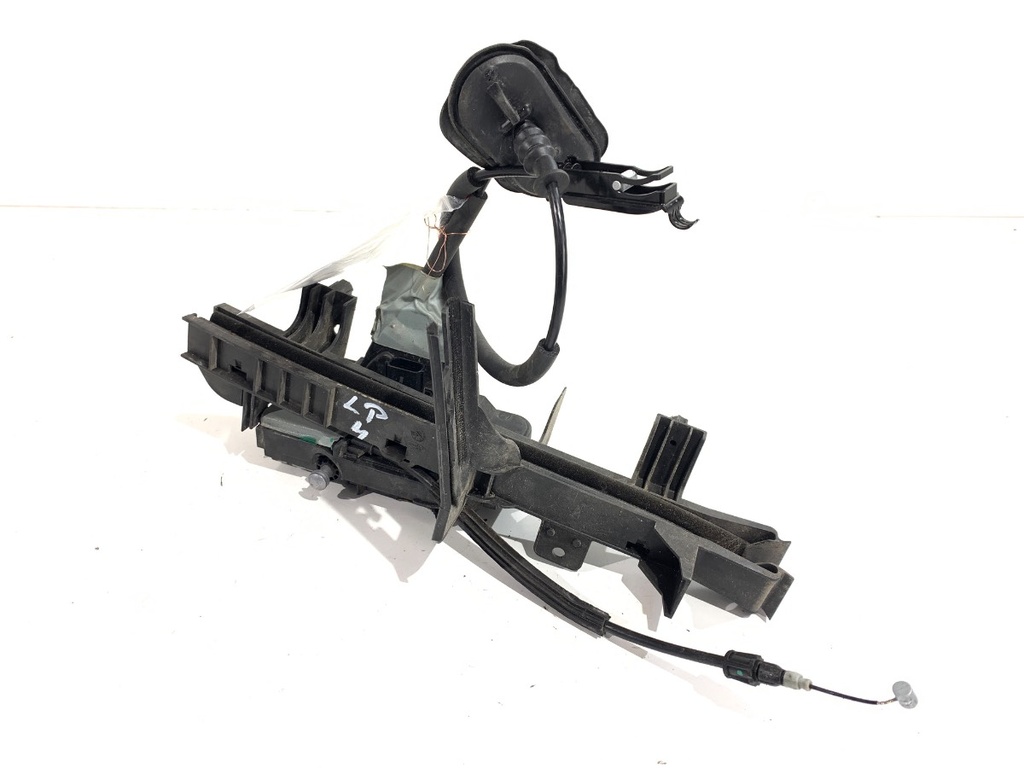 [STARK-862021] Cerradura de puerta delantera izquierda FORD FOCUS IV Turnier (HP) 2018-2022