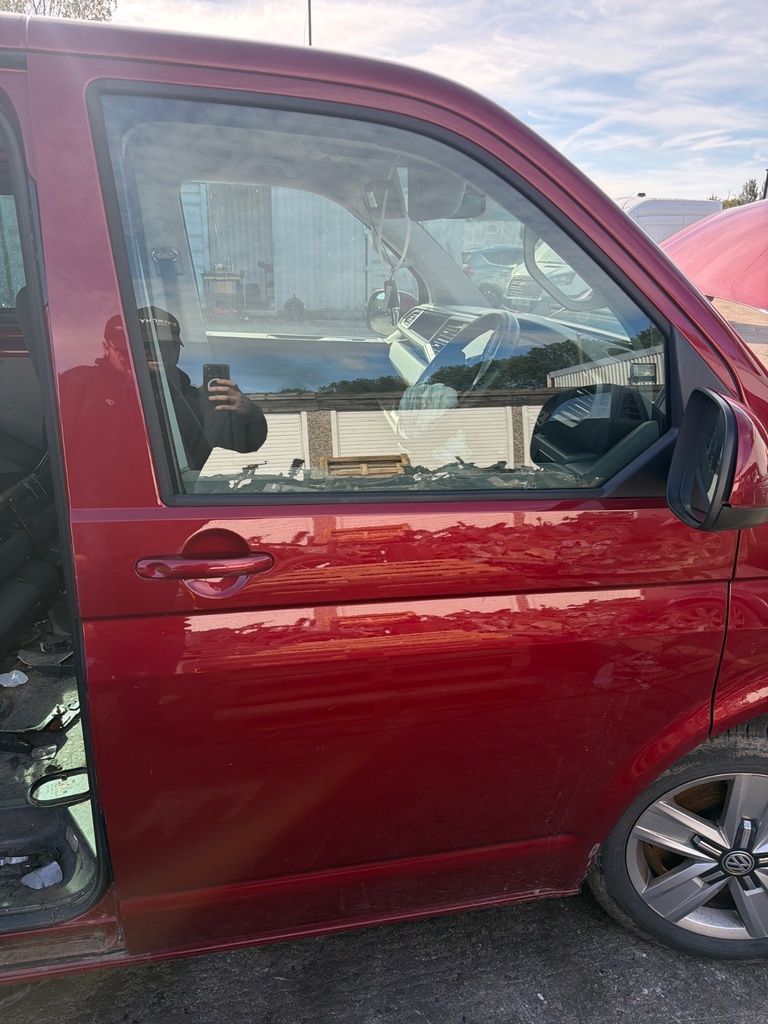[EPE-125884] Puerta delantera derecha VW Transporter/Caravelle
