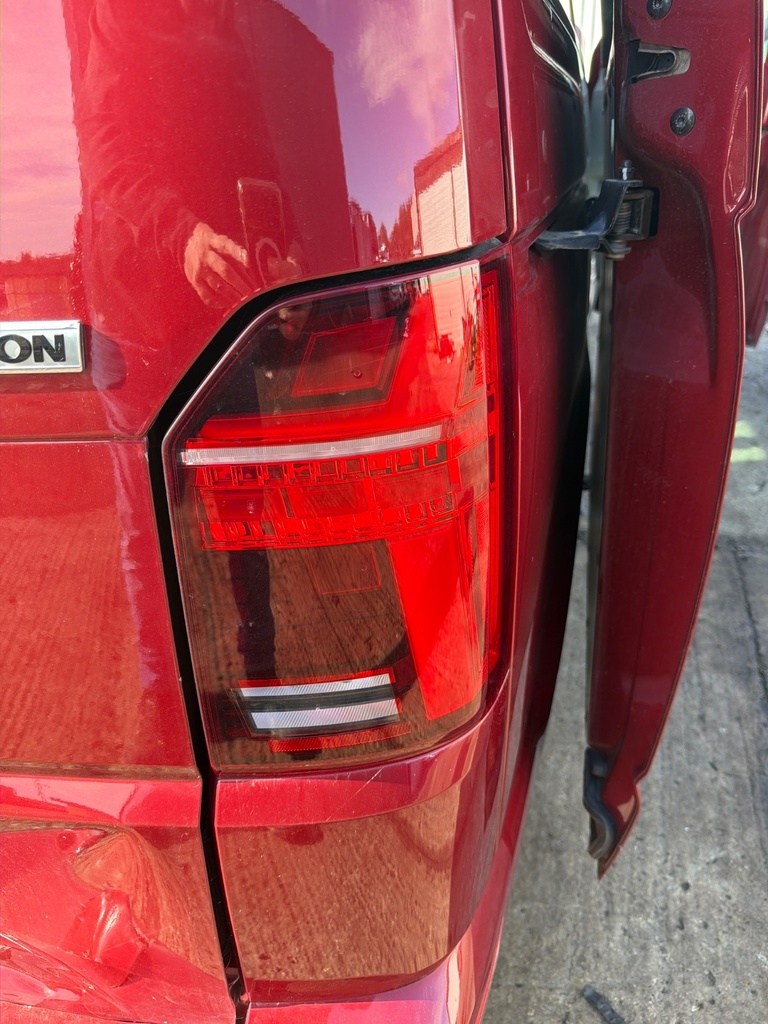 [EPE-125913] Piloto trasero derecho VW Transporter/Caravelle